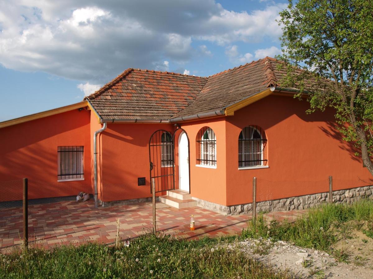 Villa Rozsa Haz à Csernely Extérieur photo